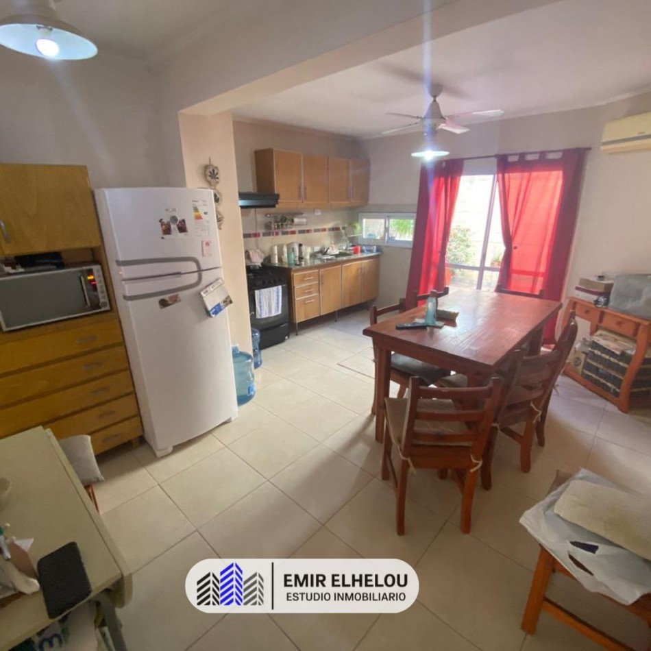 Duplex de 3 dormitorios con cochera en Barrio Saavedra