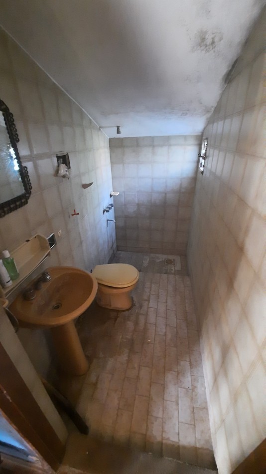 Retasada!! Casa de 4 dormitorios y dependencias en Empalme, Villa Constitucion