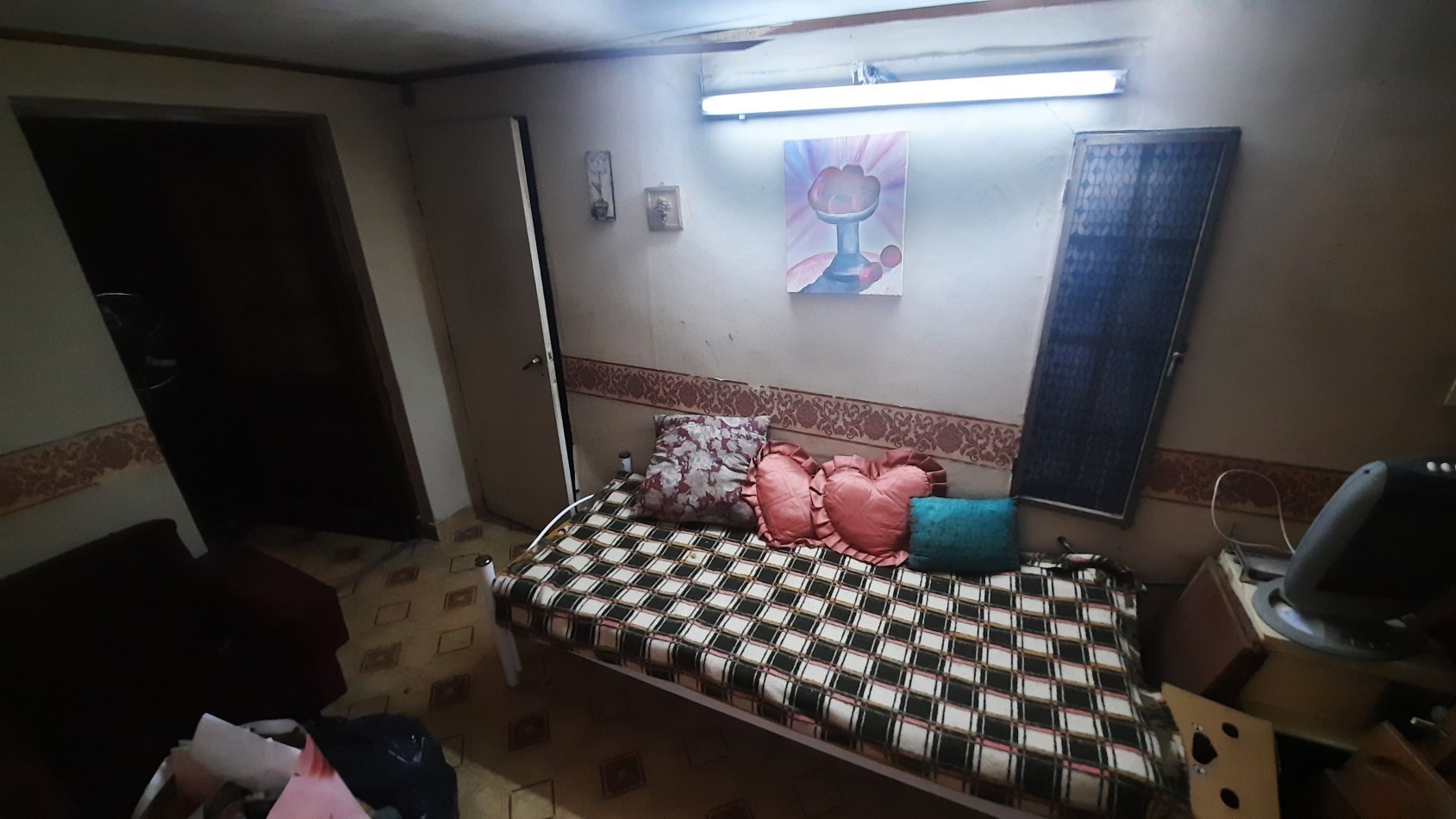 Retasada!! Casa de 4 dormitorios y dependencias en Empalme, Villa Constitucion