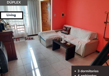 Duplex de 3 dormitorios con cochera en B° Saavedra