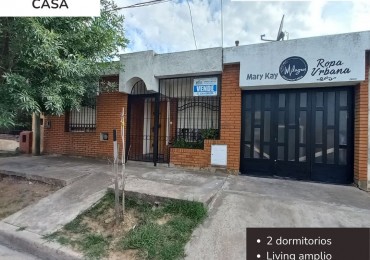 Casa de 2 dormitorios en Chacabuco al 600