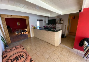 Casa de 3 dormitorios + Depto. a terminar en Barrio ITEC