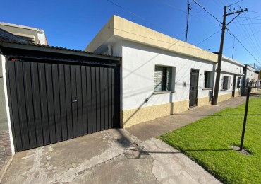 Casa de 2 dormitorios y dependencias en Pavon 427